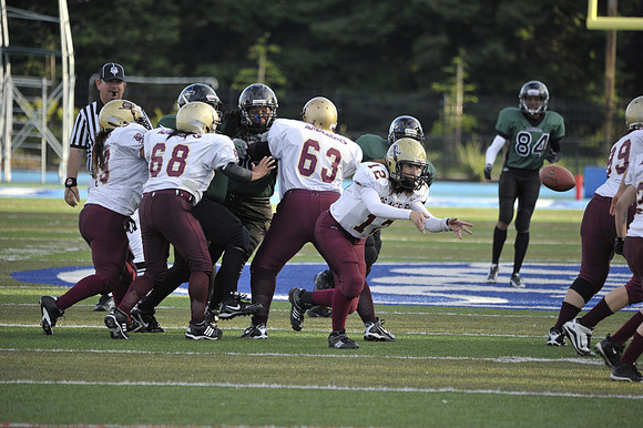 Bandits VS Amazons 6-11-11 038