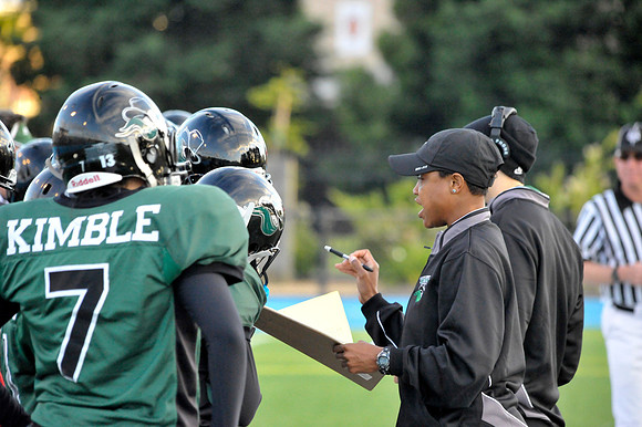 Bandits VS Amazons 6-11-11 090