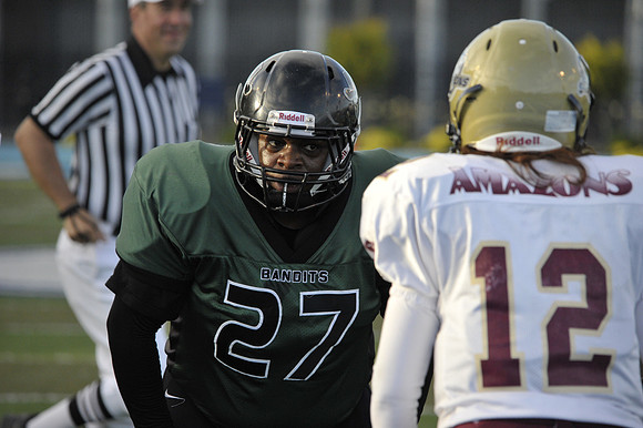 Bandits VS Amazons 6-11-11 067