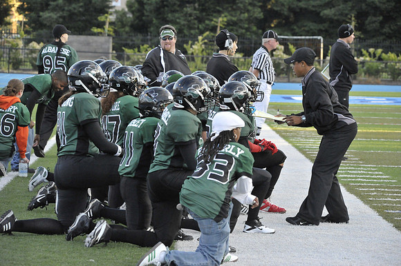 Bandits VS Amazons 6-11-11 088