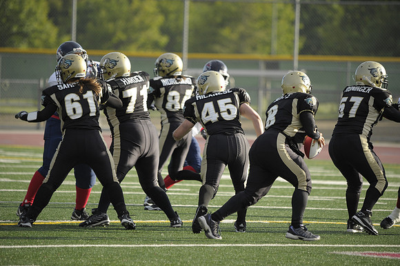 Sirens VS Maniax 6-4-11 094