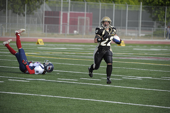 Sirens VS Maniax 6-4-11 036