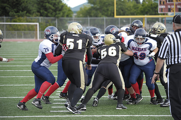 Sirens VS Maniax 6-4-11 078