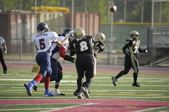 Sirens VS Maniax 6-4-11 095