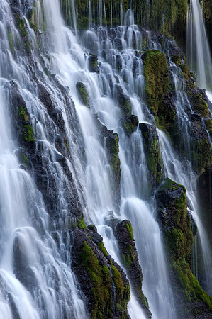 Burney Falls 10-2008 41TBX_8916